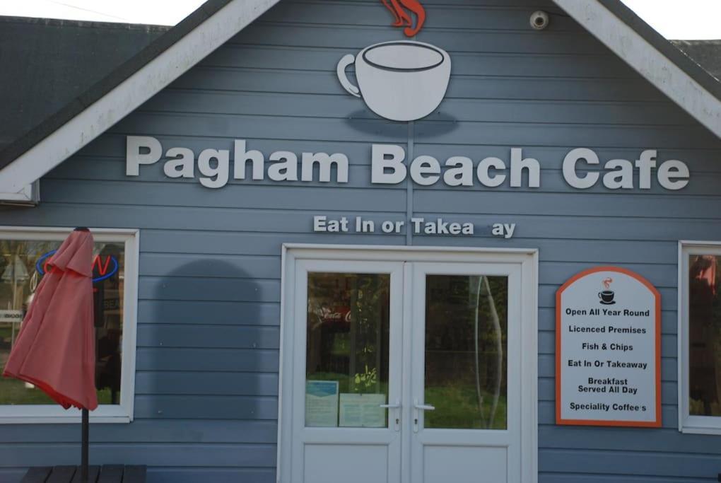 Wow I'M Living On The Beach. Luxury 4 Bed Sleeps 8 Pagham Exterior photo