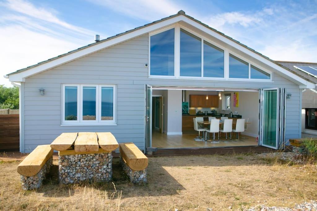 Wow I'M Living On The Beach. Luxury 4 Bed Sleeps 8 Pagham Exterior photo